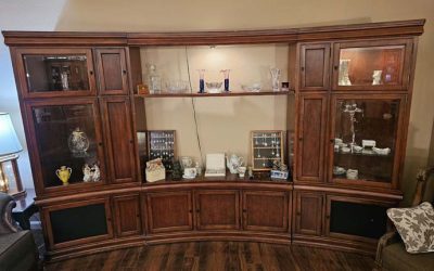Entire Home Estate Sale! Crafters and Holiday Paradise